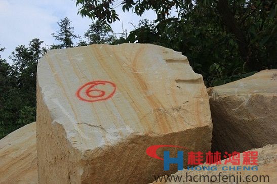 白泡石,白泡石磨粉機(jī),白泡石粉 schyw1523460995.jpg