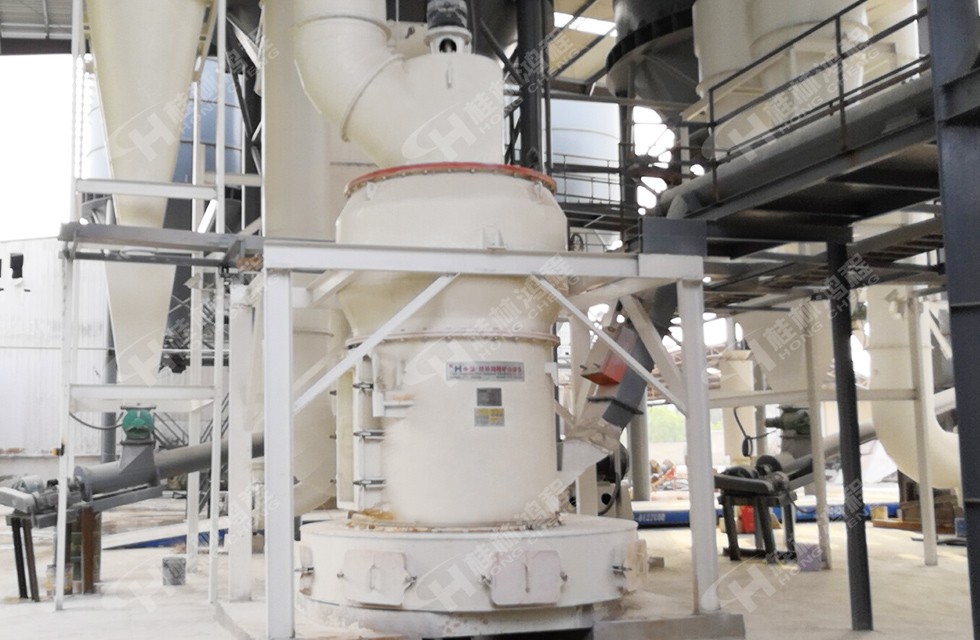 200目電廠石灰石粉磨設備安徽HC1500擺式雷蒙磨粉機生產(chǎn)線正式投產(chǎn) 200目電廠石灰石粉磨設備安徽廣德縣HC1500擺式雷蒙磨粉機生產(chǎn)線正式投產(chǎn)