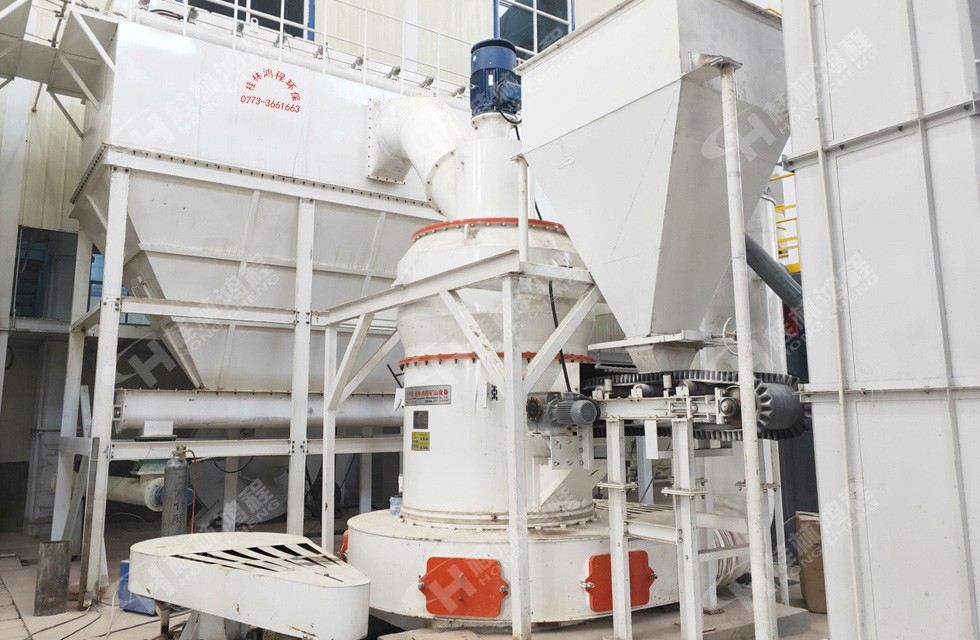 200目鋁釩土細(xì)粉河南HCQ新型磨機(jī)生產(chǎn)線4月正式投產(chǎn) 200目鋁釩土細(xì)粉河南HCQ新型磨機(jī)生產(chǎn)線4月正式投產(chǎn)